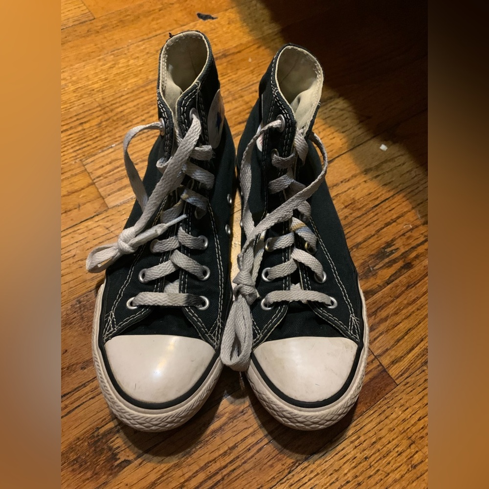 Black high top converse